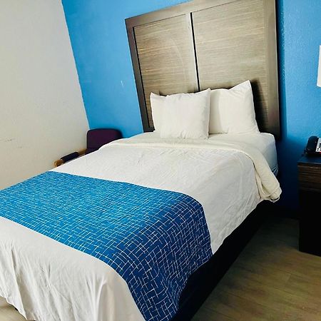 Travelodge By Wyndham Gallipolis Extérieur photo